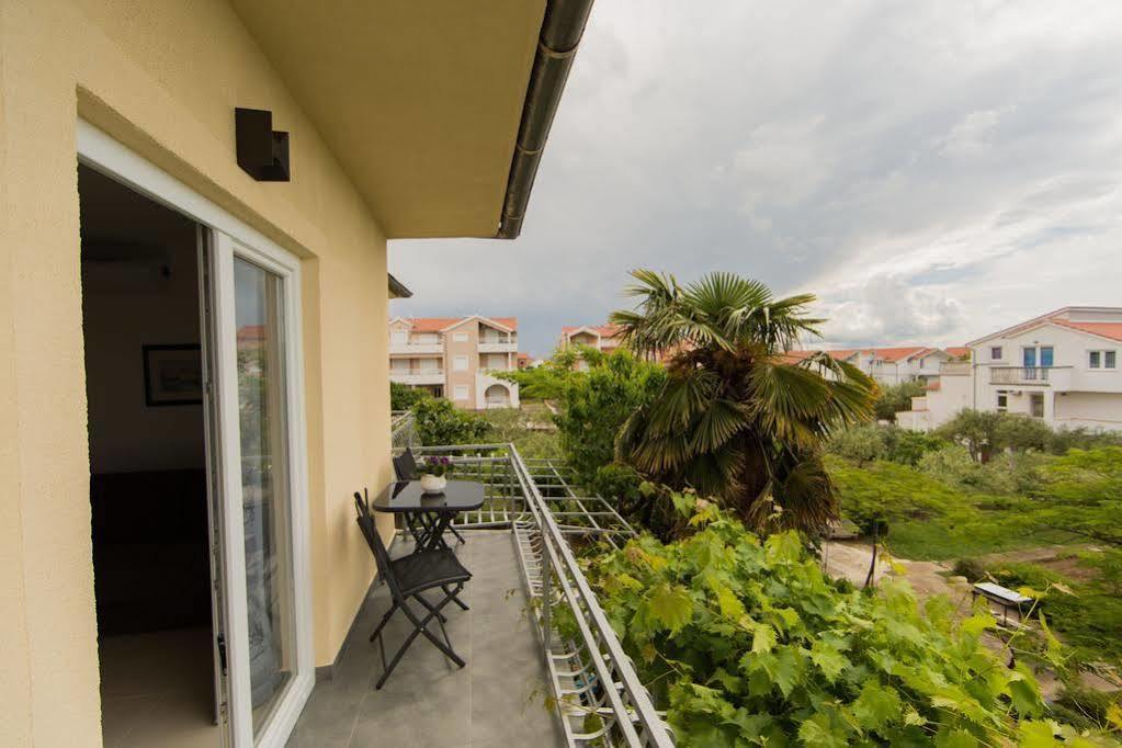 Apartment Udovicic Водице Экстерьер фото